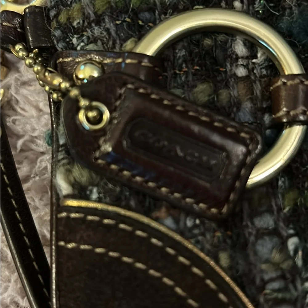 Coach Tweed Wristlet Clutch with Gold Rings - Picture 3 of 3